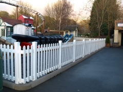 UPVC plastic pale picket fencing white fencing fence supplier manufacturer extrusion installer ranch picket garden balustrade panel pvc wood effect gate plastic upvc